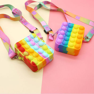 Unruhe-Stoß sprudelt quer- Leichensack des Toy Rainbow Unicorn Coin Purse-Geldbörsen-Damen-Silikons