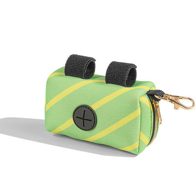 Neopren-Hundefaltete wasserdichte Haustier-Zufuhr-Tasche Haustier-Reise-Zusätze mit Haken