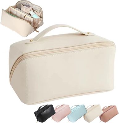 Kosmetiktasche - einzigartige Art der Mode und des hoch entwickelten Entwurfs